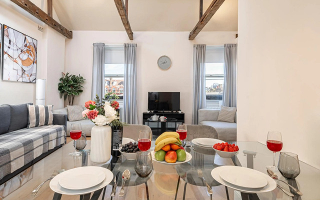 Baker Street Studio Flat