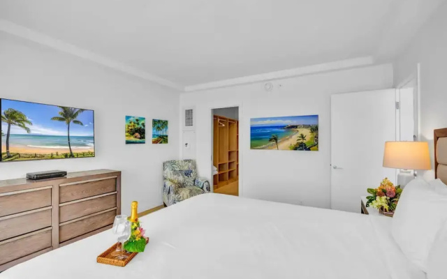 Whaler Resort by KBM