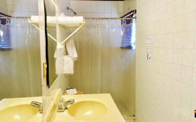Panama House Bed & Breakfast