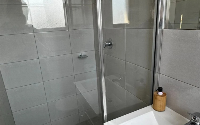 William Farrer Hotel