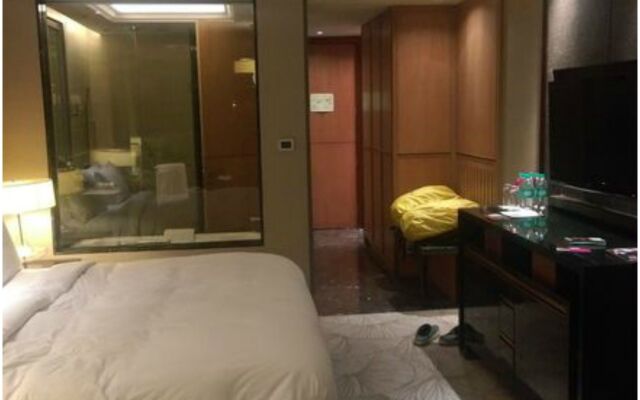 Crowne Plaza New Delhi Mayur Vihar Noida, an IHG Hotel