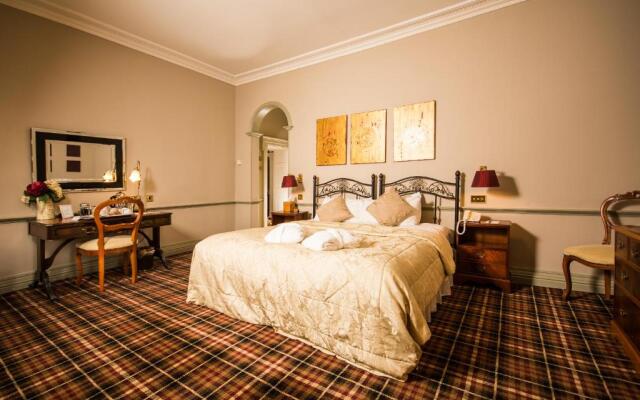 Peterstone Court Country House Restaurant & Spa