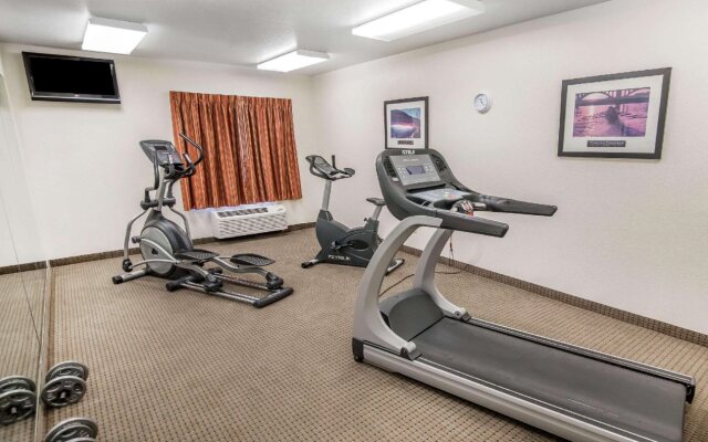 Quality Inn Parsons North
