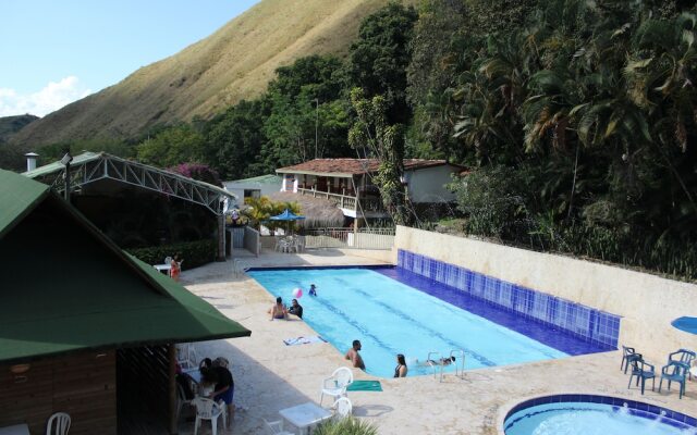 Hostería Río Escondido