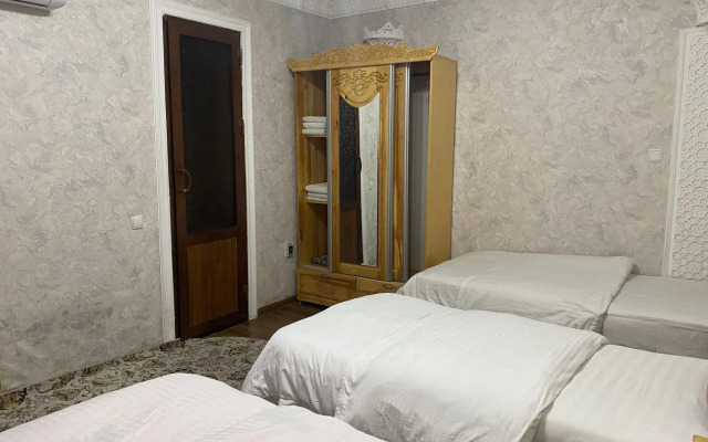 El Emir Hotel