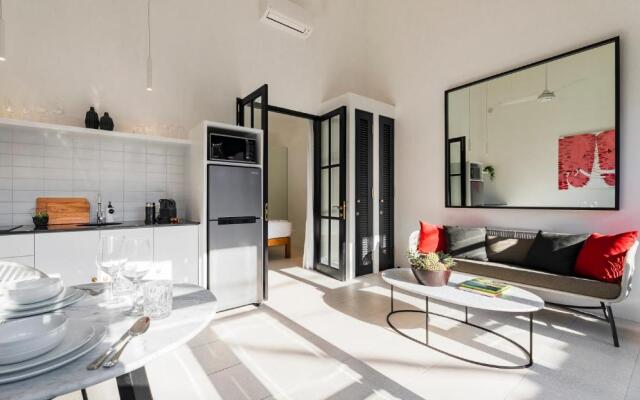 Villa Saffron