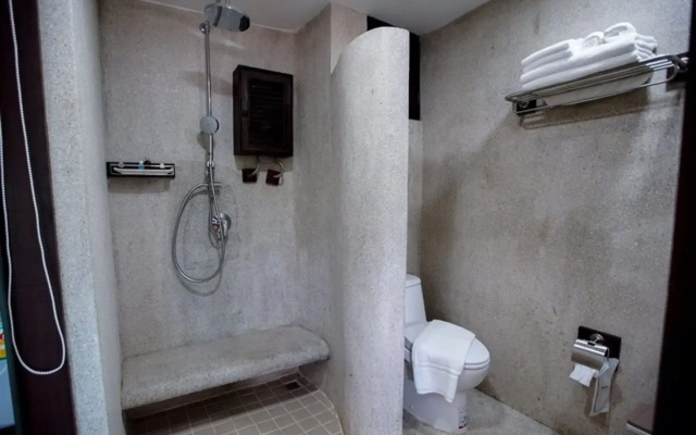 NightBazaar Inn Hotel