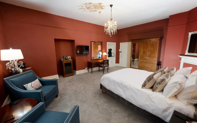 Glewstone Court Country House Hotel