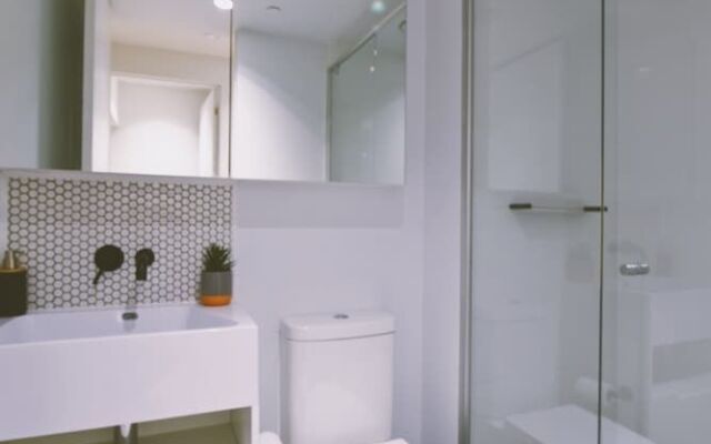 HFN Skyline Luxury Apartment