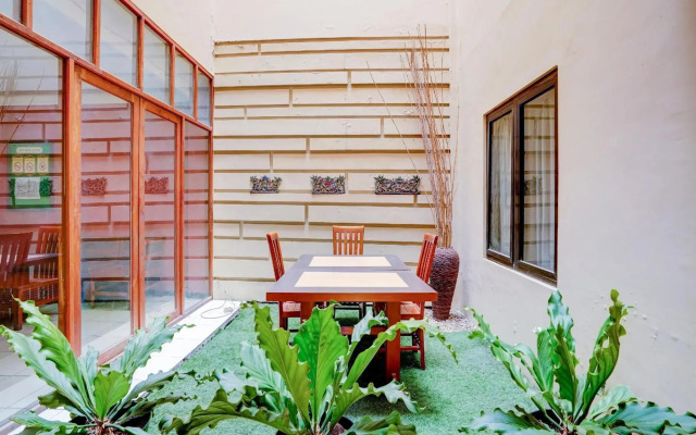 OYO 90425 Hotel 22