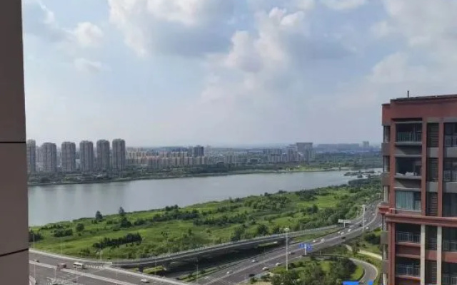Jinshuiwan Light Luxury Hotel (Langya Ancient City) — 2-star hotel in Linyi