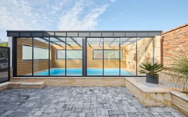 Villa in Radvanice With hot tub