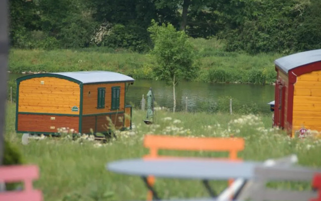 Les Roulottes & Cottages du Moulin