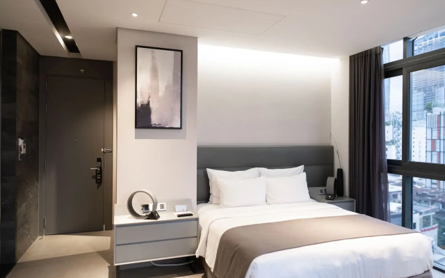 M Hotel Saigon