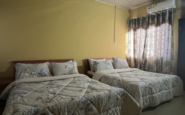 Naayina Vacation Villas