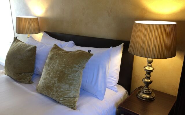 Royal Goat Hotel