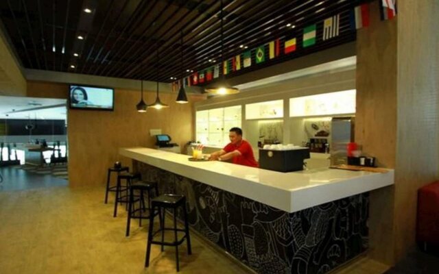 Ibis Gading Serpong