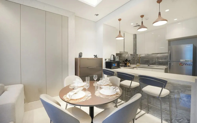 Easygo -exclusive 1BR in Business Bay