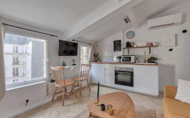 Appartement Douillet proche Arc Triomphe - 2P