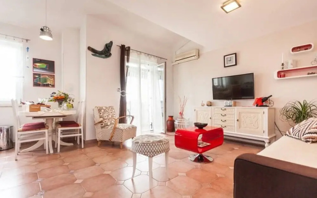 Apartment Lucija 2 with unique details