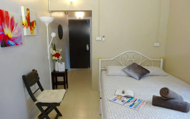The Beach Cha Am Guest House