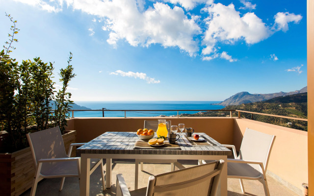 Stella in the Village Suites