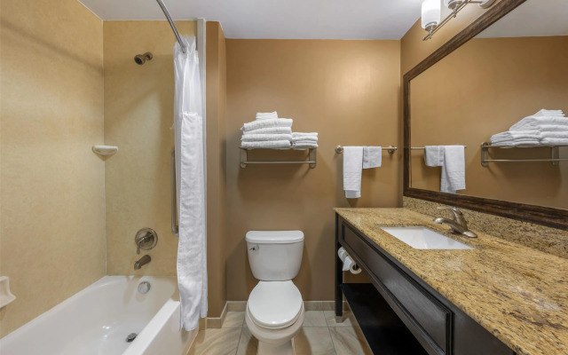 Best Western Plus College Park Hotel
