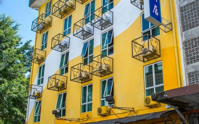 OYO 44037 King Park Hotel