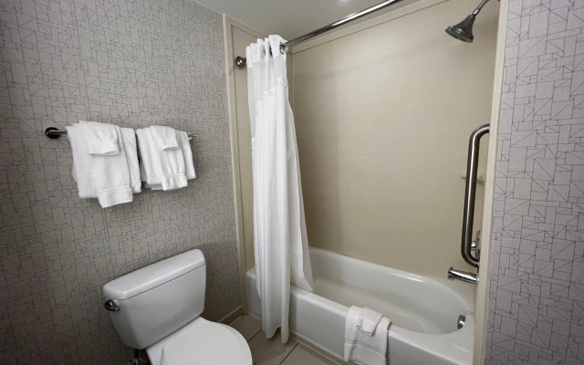Holiday Inn Express Hotel & Suites Columbia East - Elkridge by IHG
