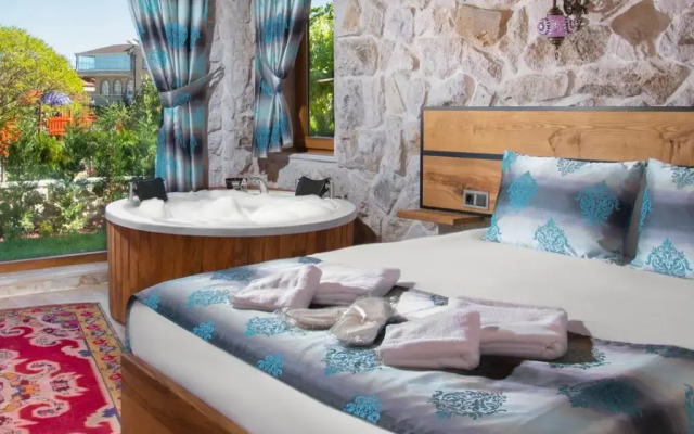 Cappadocia Fiesta Stone House