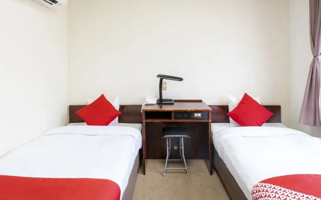 OYO Business Hotel Suehiro Matsuyama