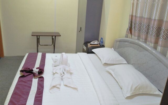 121 Hotel Yangon