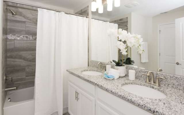 Amazing Decor Townhome SL3078