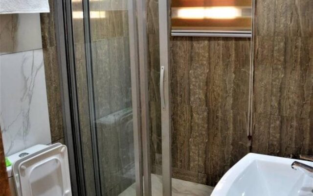 H9 Suites