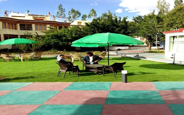 Hotel Kanika Himalayanview