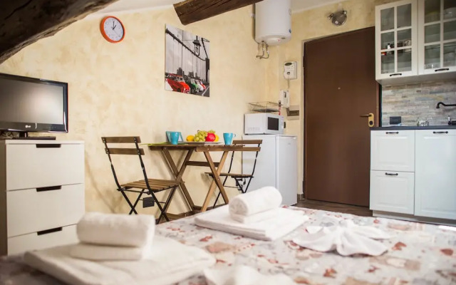 Correggio Central Nest
