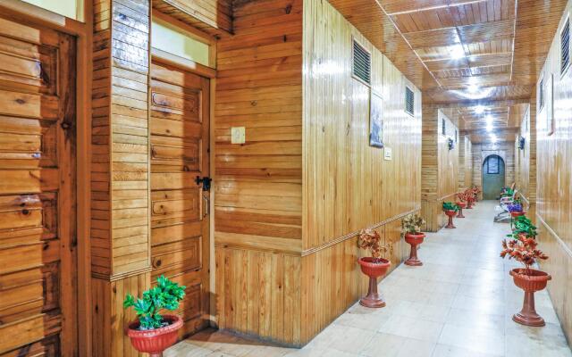 OYO 72225 Hotel Dilshan