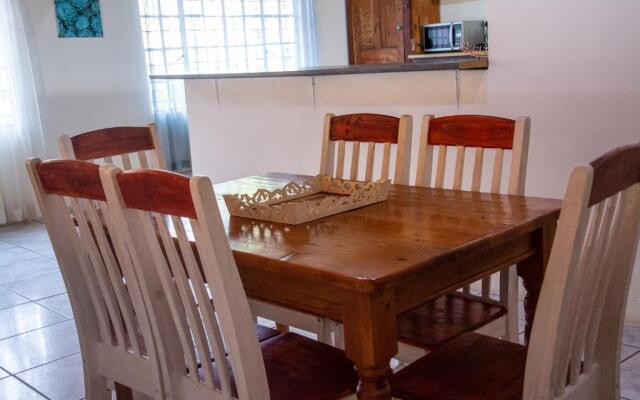 Oppiberg Guest House