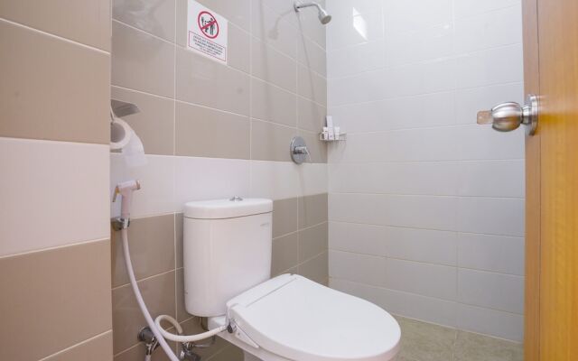 OYO 1761 彭多克英达鲁玛科斯酒店(OYO 1761 Pondok Indah Rumah Kost)