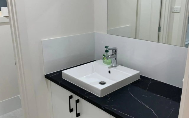 Beachside & Jetty View Apartment 2 -Skippers Apartment