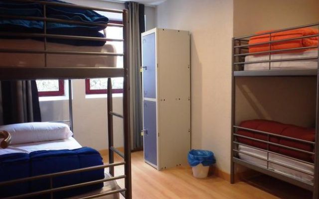 Mola Hostel Burgos