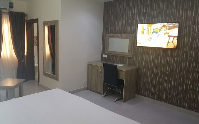 Eros Hotel and Suites Lekki