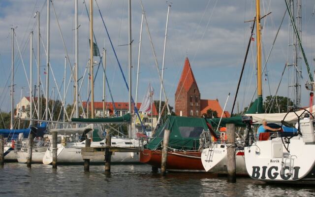 Cozy Apartment in Rerik near Beach