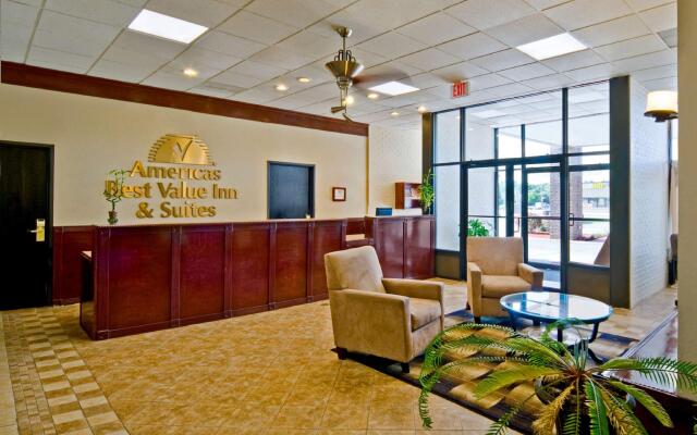 Fairview Inn By OYO Hesston I-135