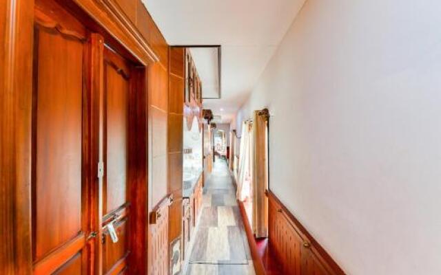 OYO 22783 Indraprastham Whitehouse 4 Bhk