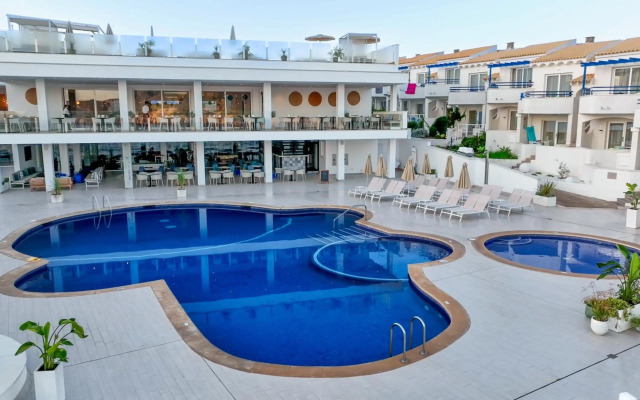 Parque Nereida Suites Hotel