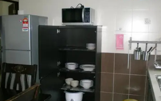 CH Green Stay Resort Apartment