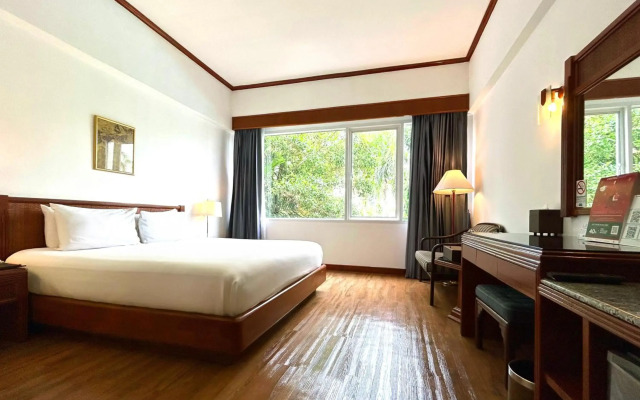 Centara Life Hotel Mae Sot