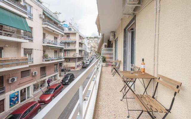 Comfortable flat next to Acropolis Museum