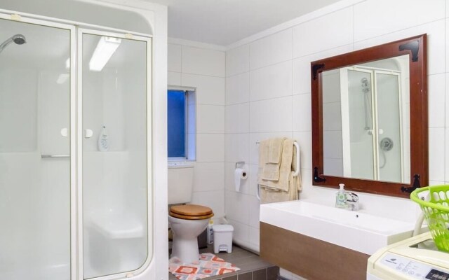 2 BR appartment on Park Hill